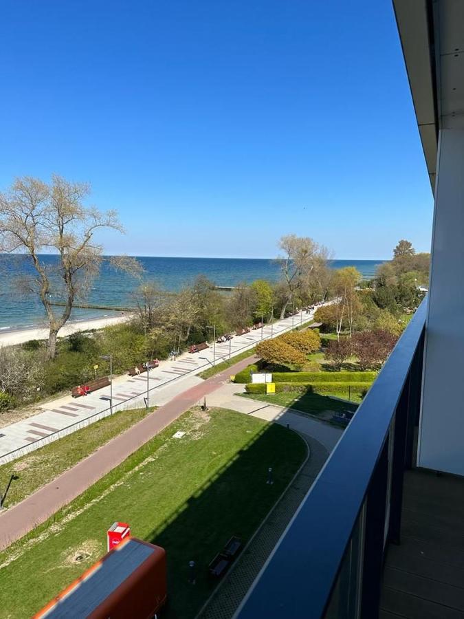 Apartament 409 Z Widokiem Na Morze - Seaside Kolobrzeg Bagian luar foto