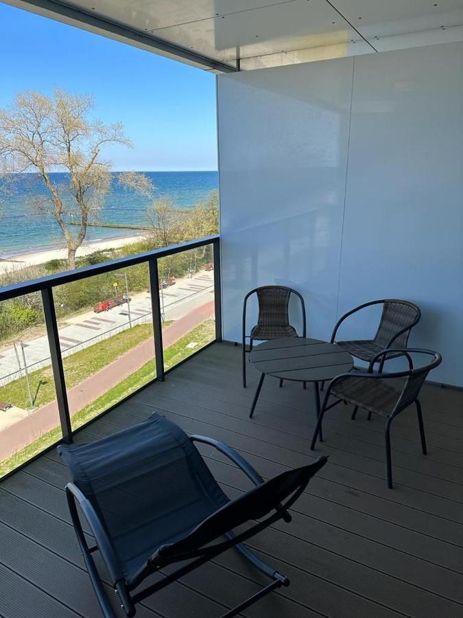 Apartament 409 Z Widokiem Na Morze - Seaside Kolobrzeg Bagian luar foto