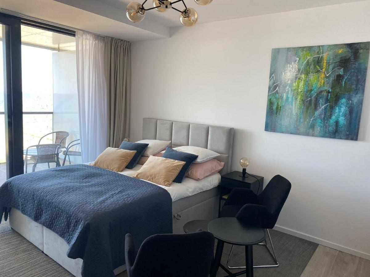 Apartament 409 Z Widokiem Na Morze - Seaside Kolobrzeg Bagian luar foto