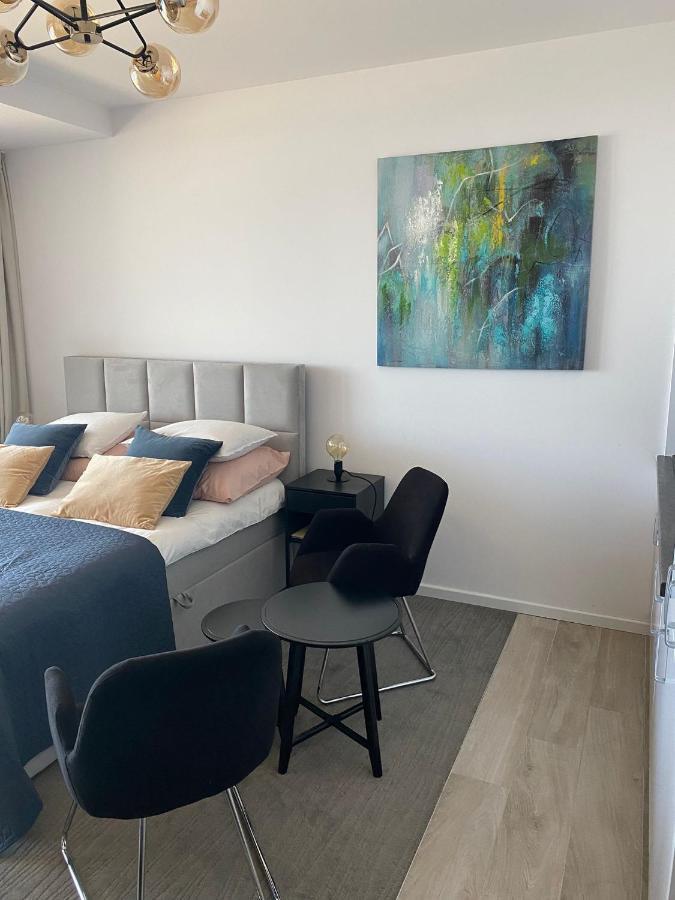 Apartament 409 Z Widokiem Na Morze - Seaside Kolobrzeg Bagian luar foto
