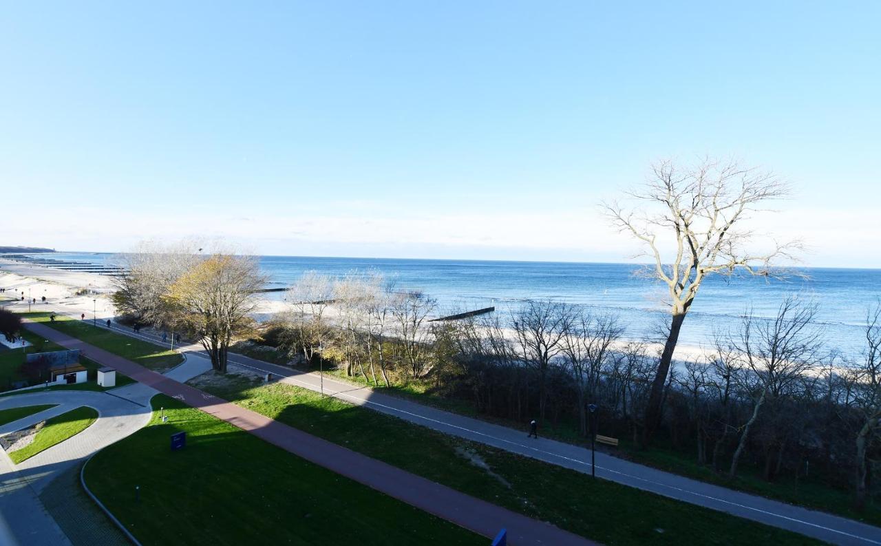 Apartament 409 Z Widokiem Na Morze - Seaside Kolobrzeg Bagian luar foto